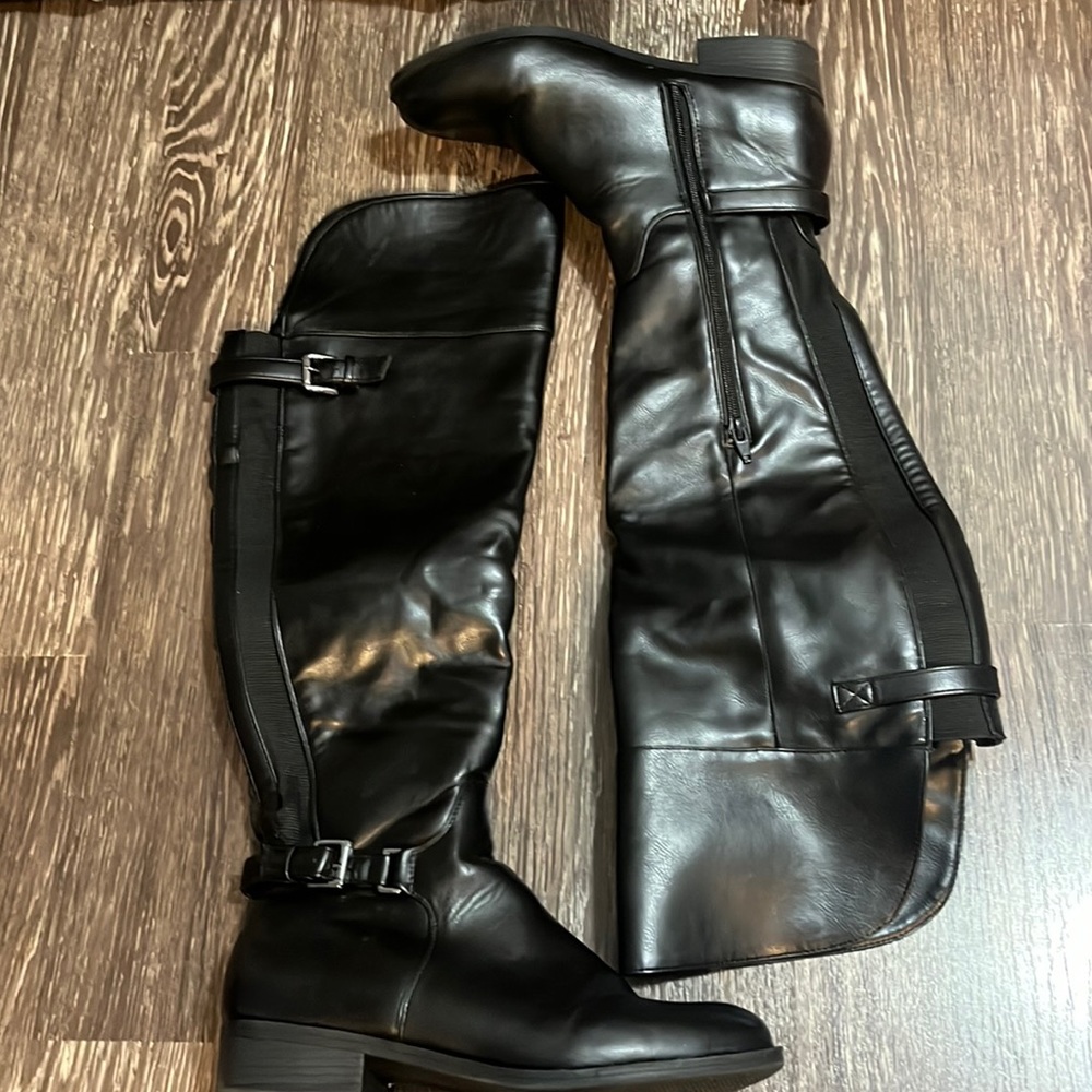 Target brand Merona boots